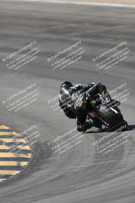 media/Apr-18-2025-CVMA Friday Practice (Fri) [[88baa45499]]/Racer 3/Session 2 Bowl Backside/